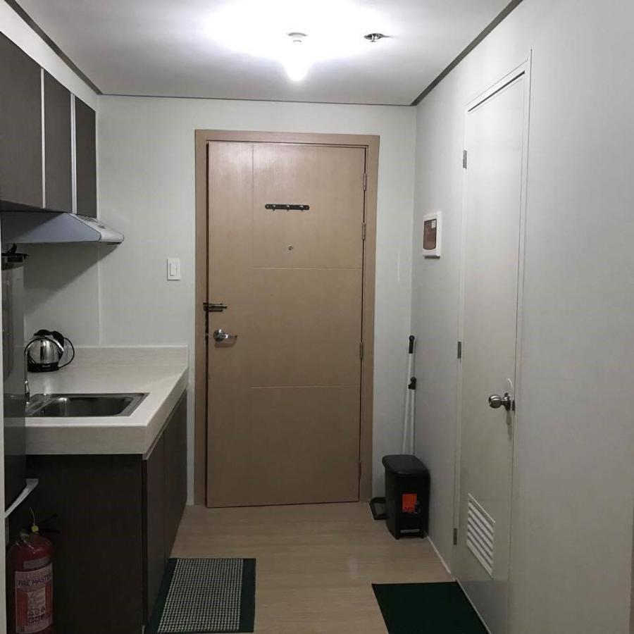 Mplace Condo Unit _ Panay Avenue, Quezon City, Philippines Манила Экстерьер фото